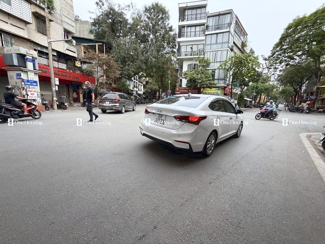 Bán nhà mặt phố hàng Cót, Q. Hoàn Kiếm, 49m2 x 5 tầng - Giá 51,5 tỷ - Ảnh 2