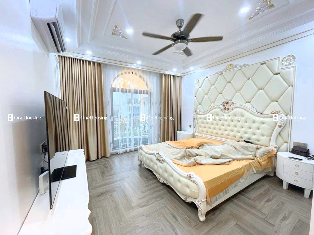 Bán nhà mặt phố Ngô Gia Tự, Q. Long Biên, 91.4m2 x 7 tầng - Giá 30 tỷ - Ảnh 5