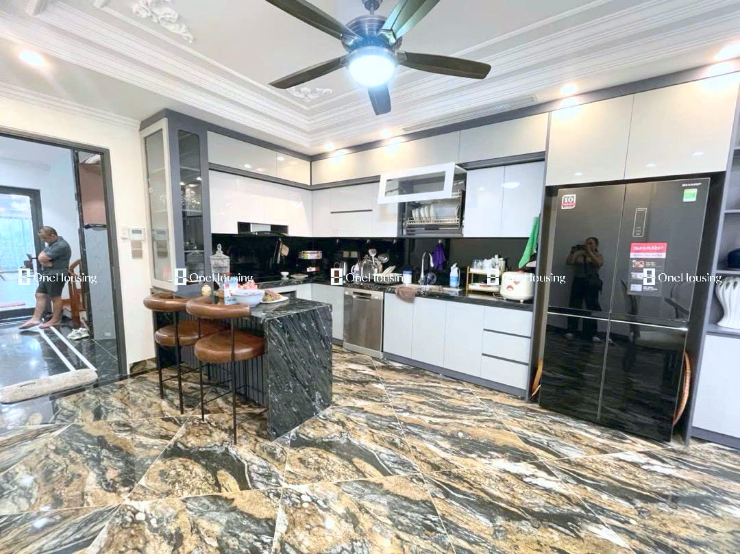 Bán nhà mặt phố Ngô Gia Tự, Q. Long Biên, 91.4m2 x 7 tầng - Giá 30 tỷ - Ảnh 7