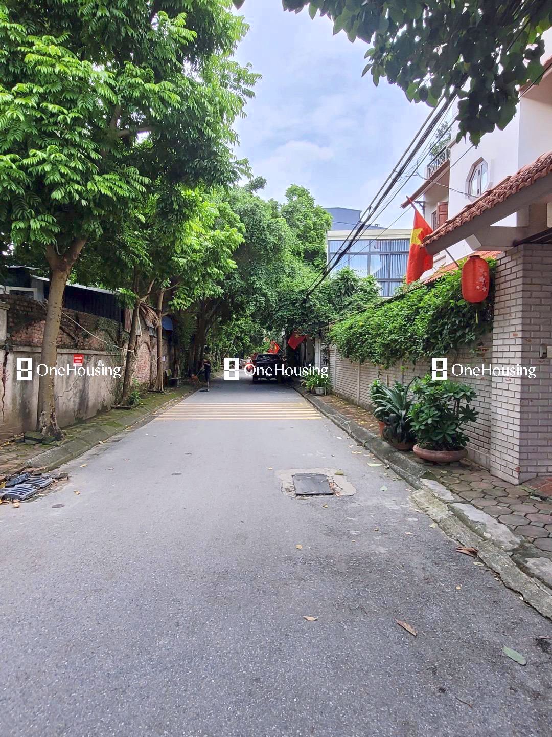 Bán nhà Phố Huỳnh Tấn Phát, Q. Long Biên, 72.1m2 x 3 tầng – Giá 20 tỷ