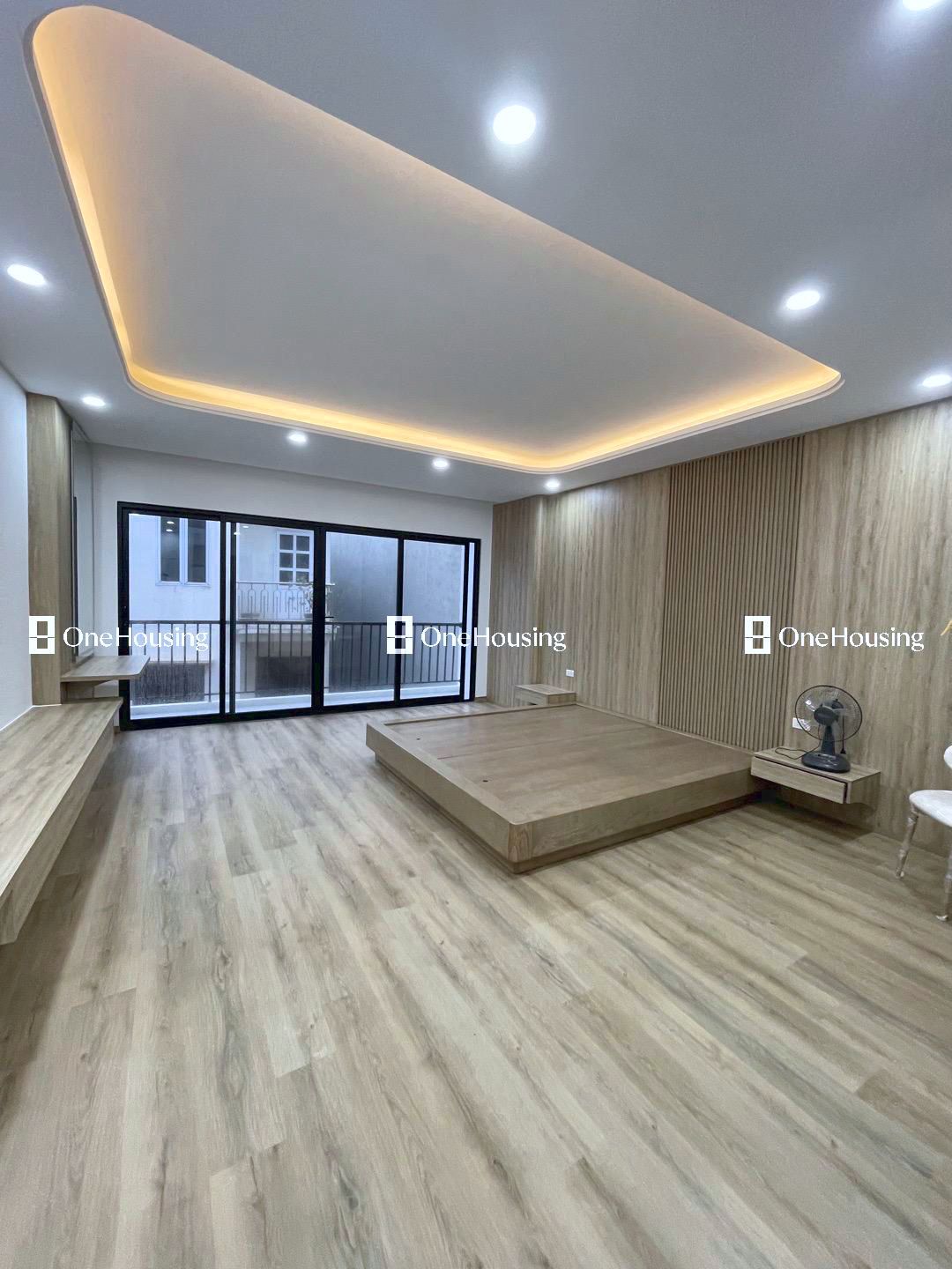 Bán nhà Phố Trạm, Q. Long Biên, diện tích 61.8m2 x 7 tầng, thang máy, gara ô tô - Ảnh 9