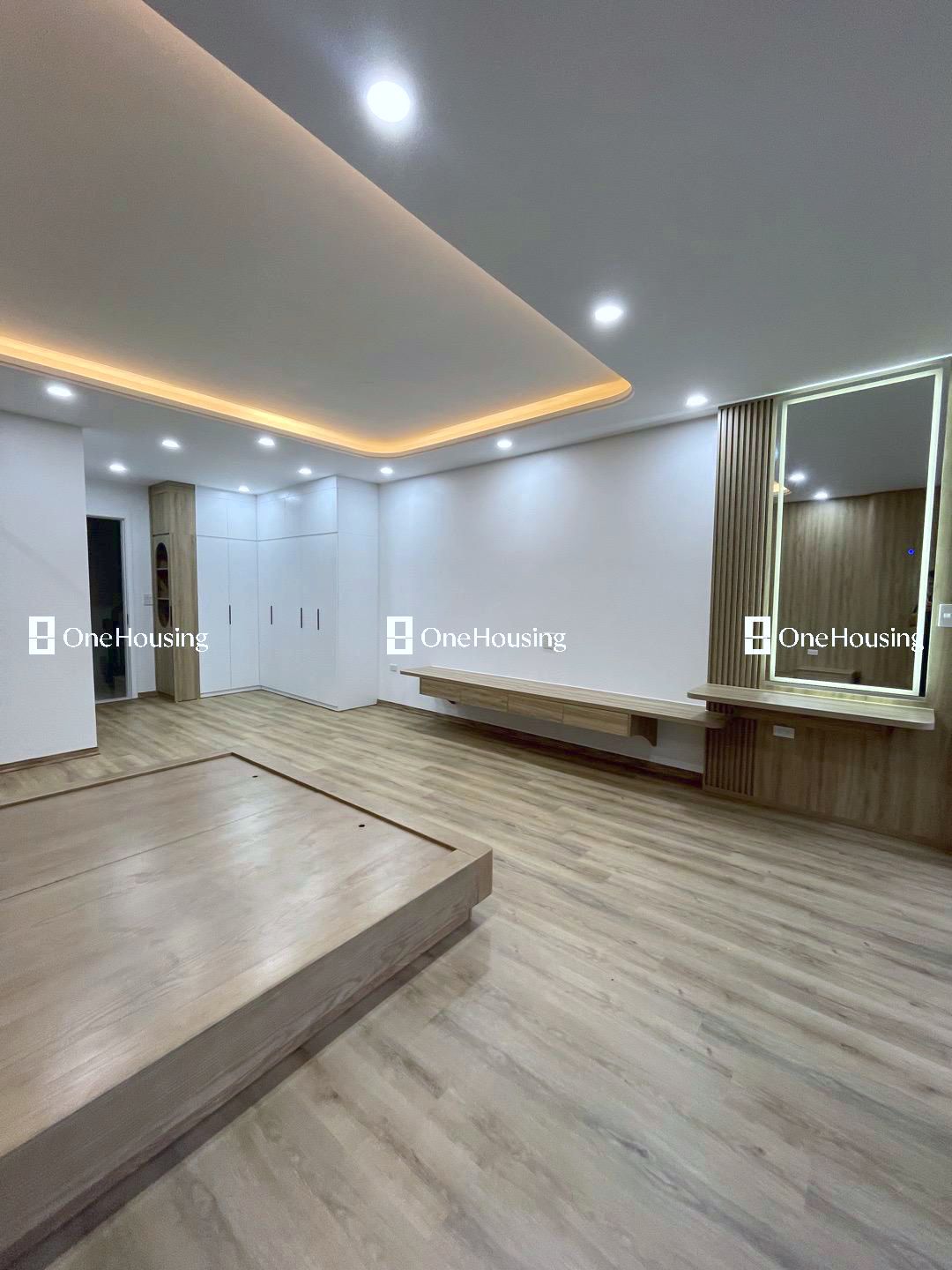 Bán nhà Phố Trạm, Q. Long Biên, diện tích 61.8m2 x 7 tầng, thang máy, gara ô tô - Ảnh 11