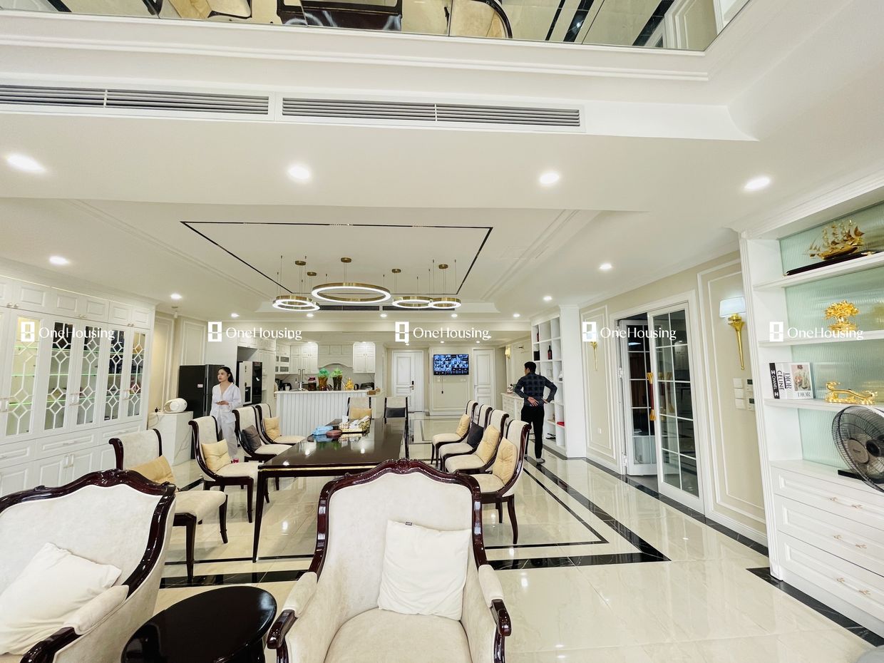 Bán nhà mặt phố Phúc Lợi, Q. Long Biên, 193.6m2 x 7 tầng – Giá 121 tỷ