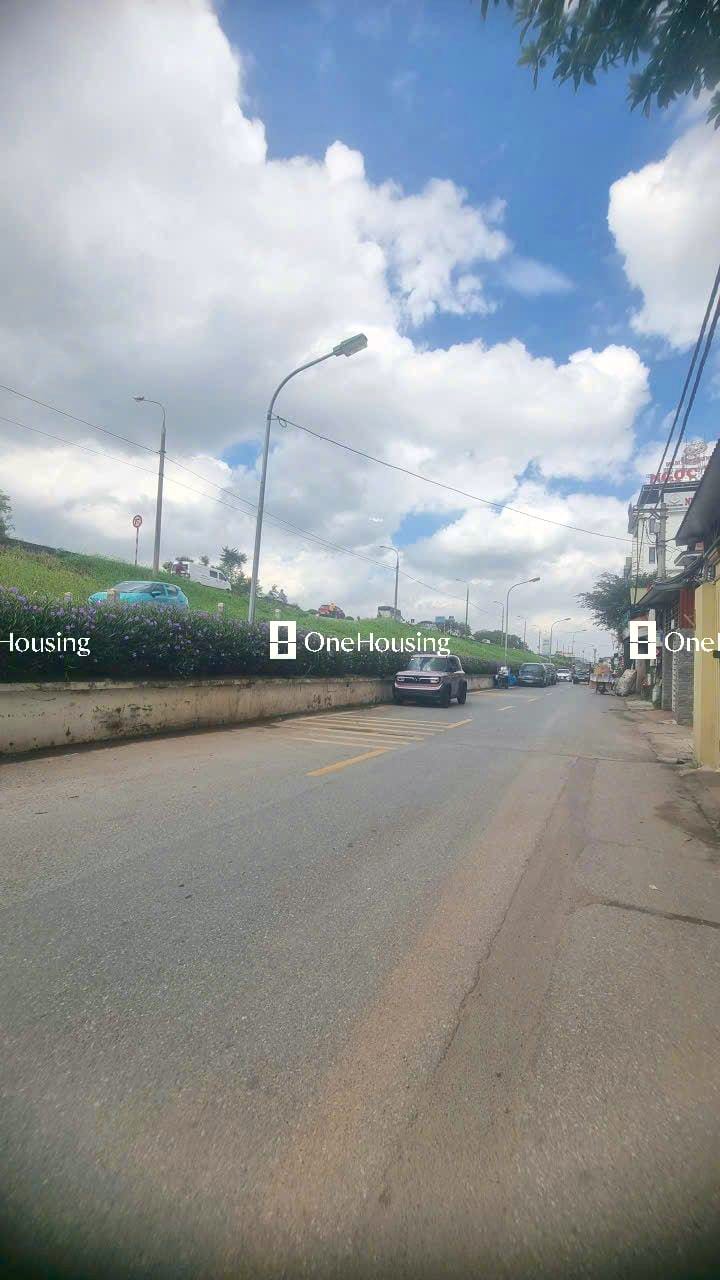 Bán nhà mặt phố Lâm Du, Q. Long Biên, 238m2 x 3 tầng - Giá 67 tỷ - Ảnh 3