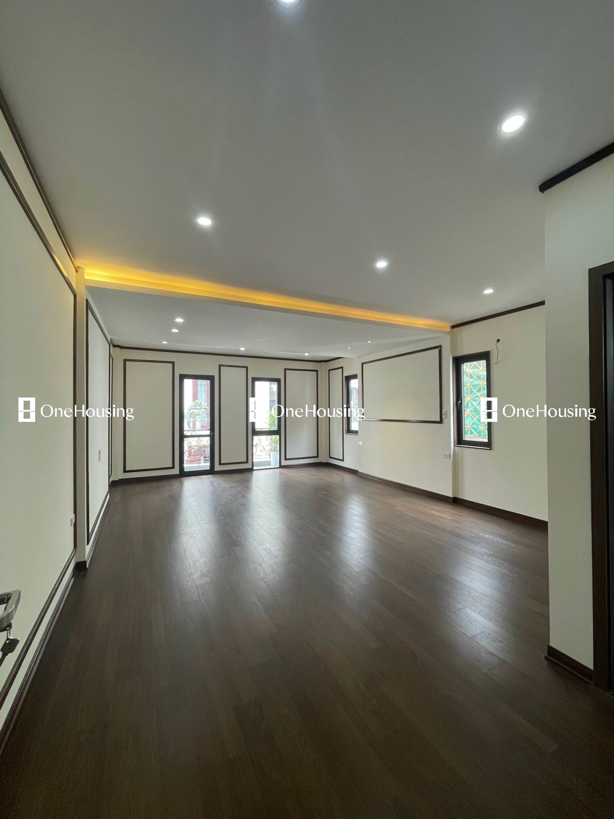 Alternative view of Bán nhà mặt phố Ngọc Lâm, Q. Long Biên, 120m2 x 6 tầng - Giá 39 tỷ