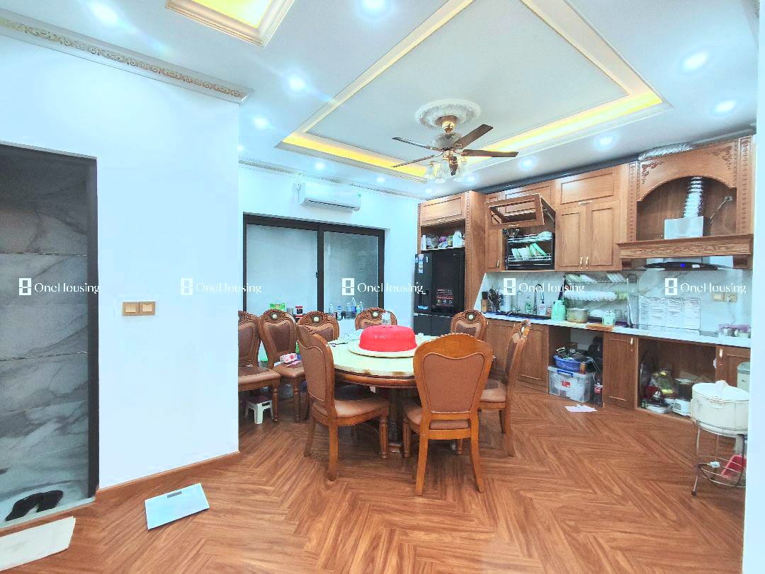 Bán nhà mặt ngõ Phố Việt Hưng, Q. Long Biên, diện tích 94.6m2 x 5 tầng - Ảnh 8