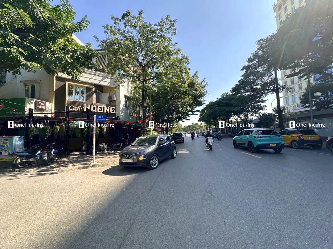 Bán nhà mặt phố Hoàng Như Tiếp, Q. Long Biên, 85,7m2 x 4 tầng - Giá 57,5 tỷ - Ảnh 4