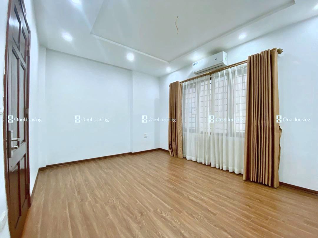 Bán nhà Phố Trạm, Q. Long Biên, diện tích 30.1m2 x 5 tầng - Ảnh 6