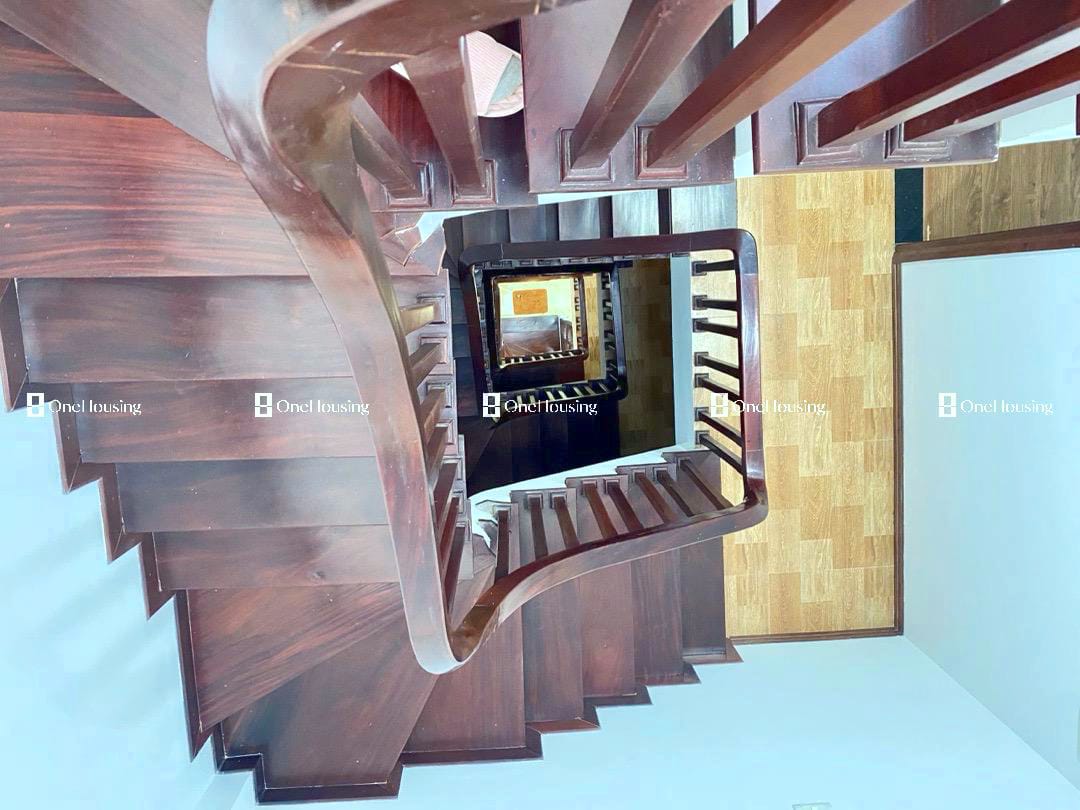 Bán nhà Phố Trạm, Q. Long Biên, diện tích 30.1m2 x 5 tầng - Ảnh 3