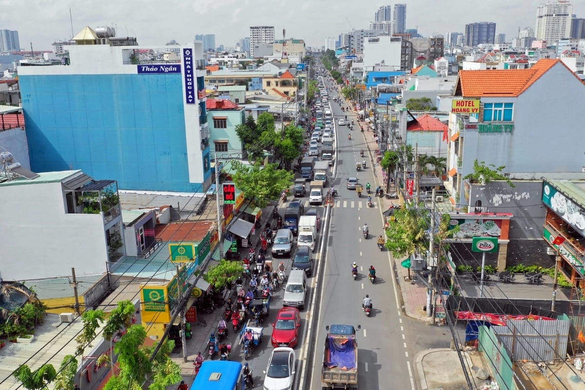 Giá bán nhà riêng đường Huỳnh Tấn Phát, Quận 7, TP. HCM hiện tại là bao nhiêu?