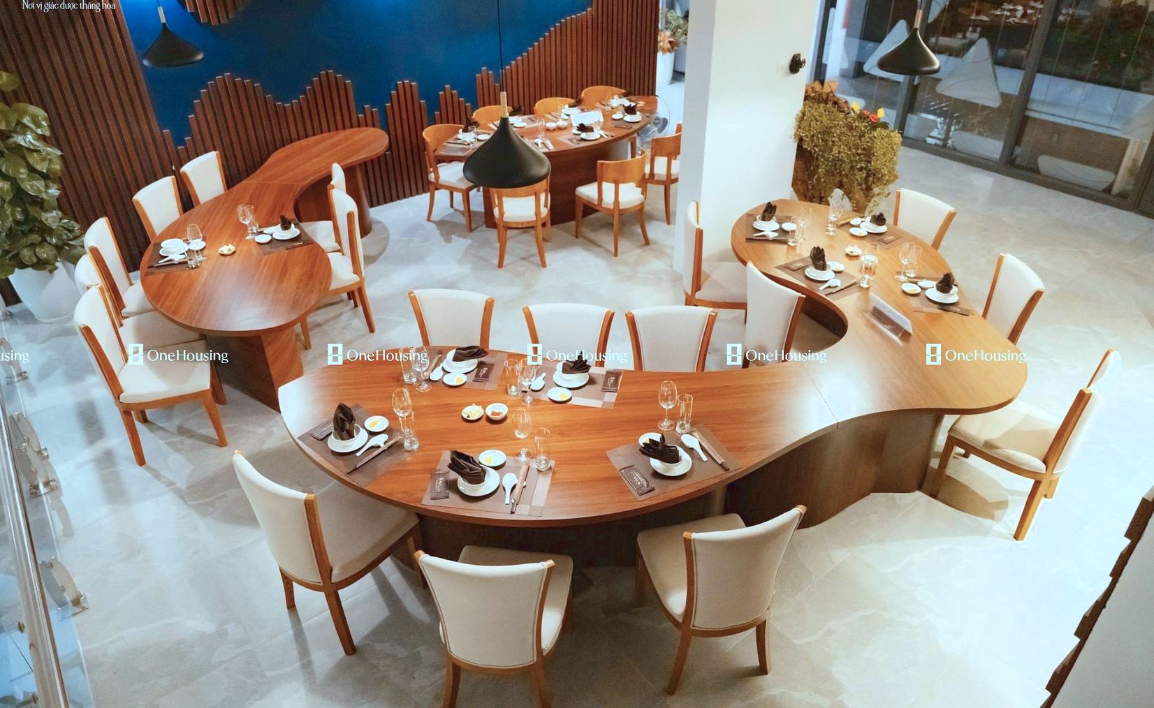 Bán nhà mặt phố Lâm Hạ, Q. Long Biên, 258.8m2 x 5 tầng – Giá 135 tỷ