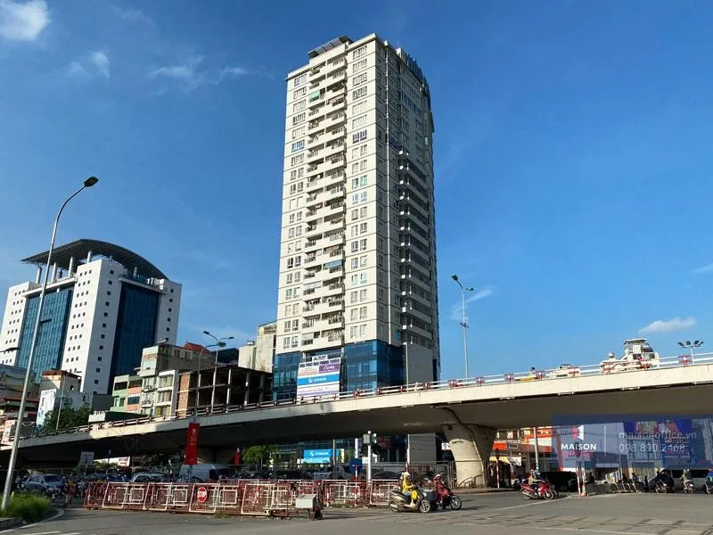 Chung cư Hòa Phát Giải Phóng Tower cách Học viện Ngân hàng bao nhiêu km?