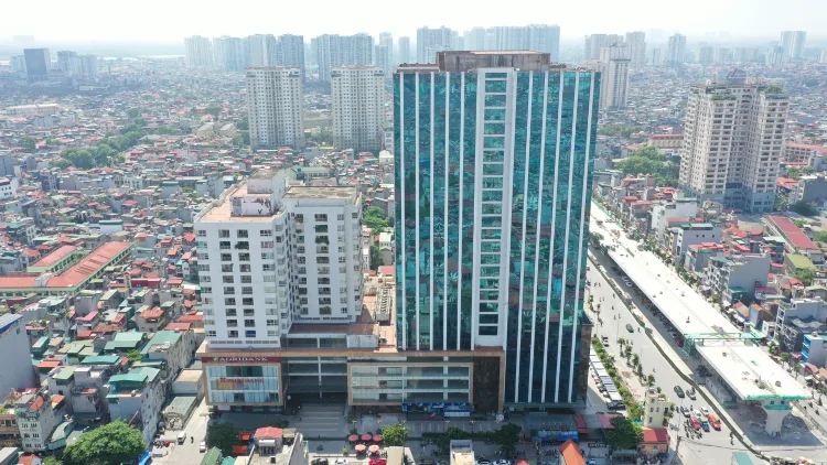 Có những tuyến xe bus nào đi qua chung cư Chợ Mơ Plaza?