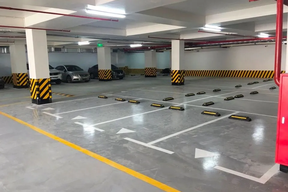 Có đủ chỗ đậu ôtô và xe máy chung cư SHP Plaza không?