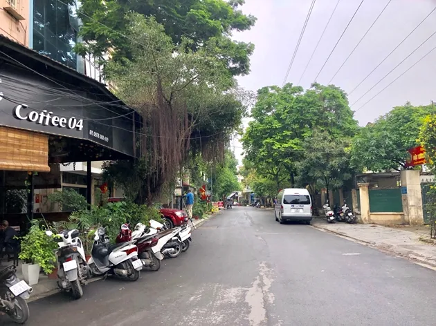 Nhà mặt phố tại phố Lãng Yên, quận Hai Bà Trưng có giá bán bao nhiêu?