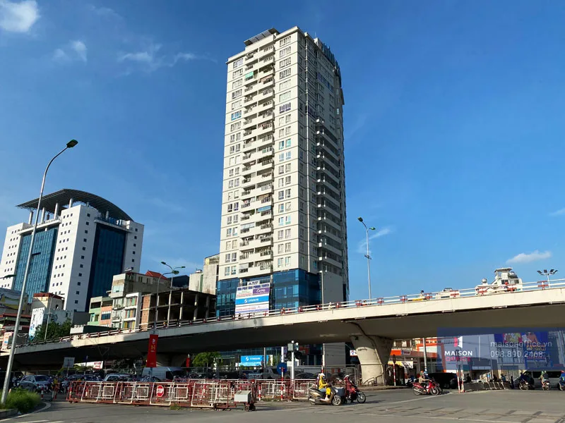 So sánh biến động giá của căn hộ chung cư Hòa Phát Giải Phóng Tower và chung cư Le Capitole