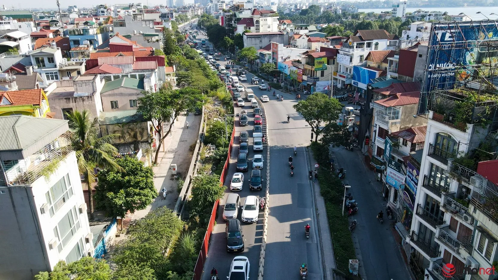 Nhà mặt phố tại đường Âu Cơ, quận Tây Hồ giá bán bao nhiêu?