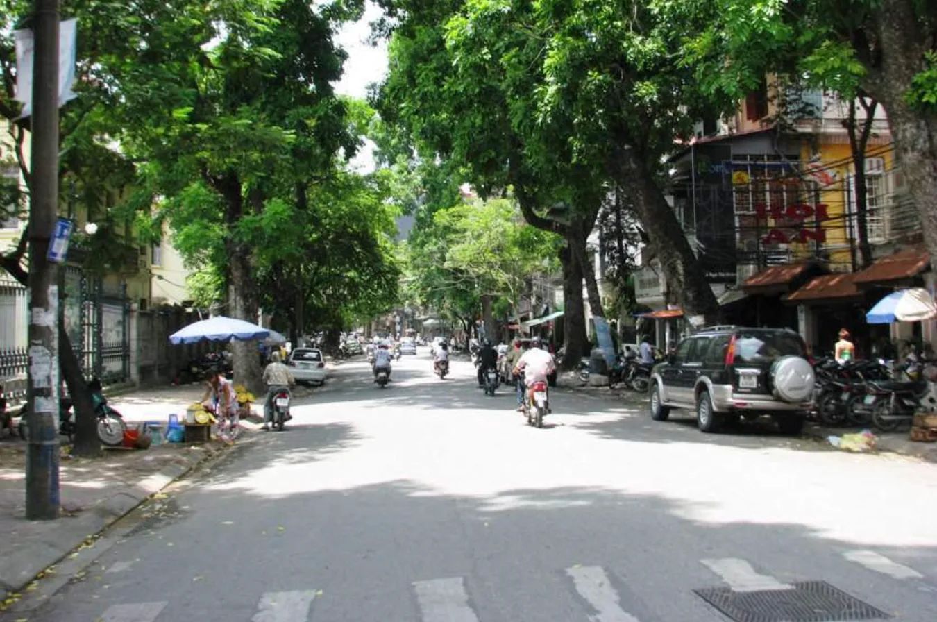 Nhà mặt phố tại phố Ngô Thì Nhậm, quận Hai Bà Trưng có giá bán bao nhiêu?