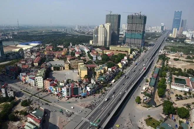 Nhà mặt phố tại đường Phạm Hùng, quận Nam Từ Liêm giá bán bao nhiêu?