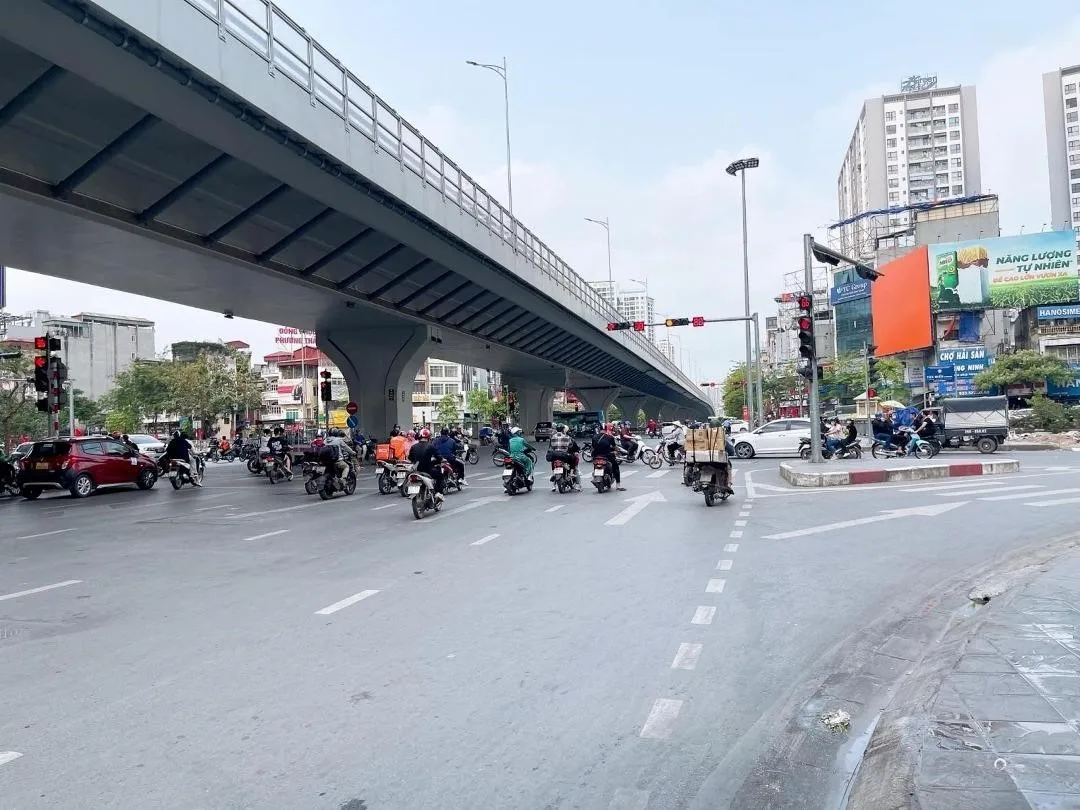 Nhà mặt phố tại phố Vĩnh Tuy, quận Hoàng Mai có giá bán bao nhiêu?