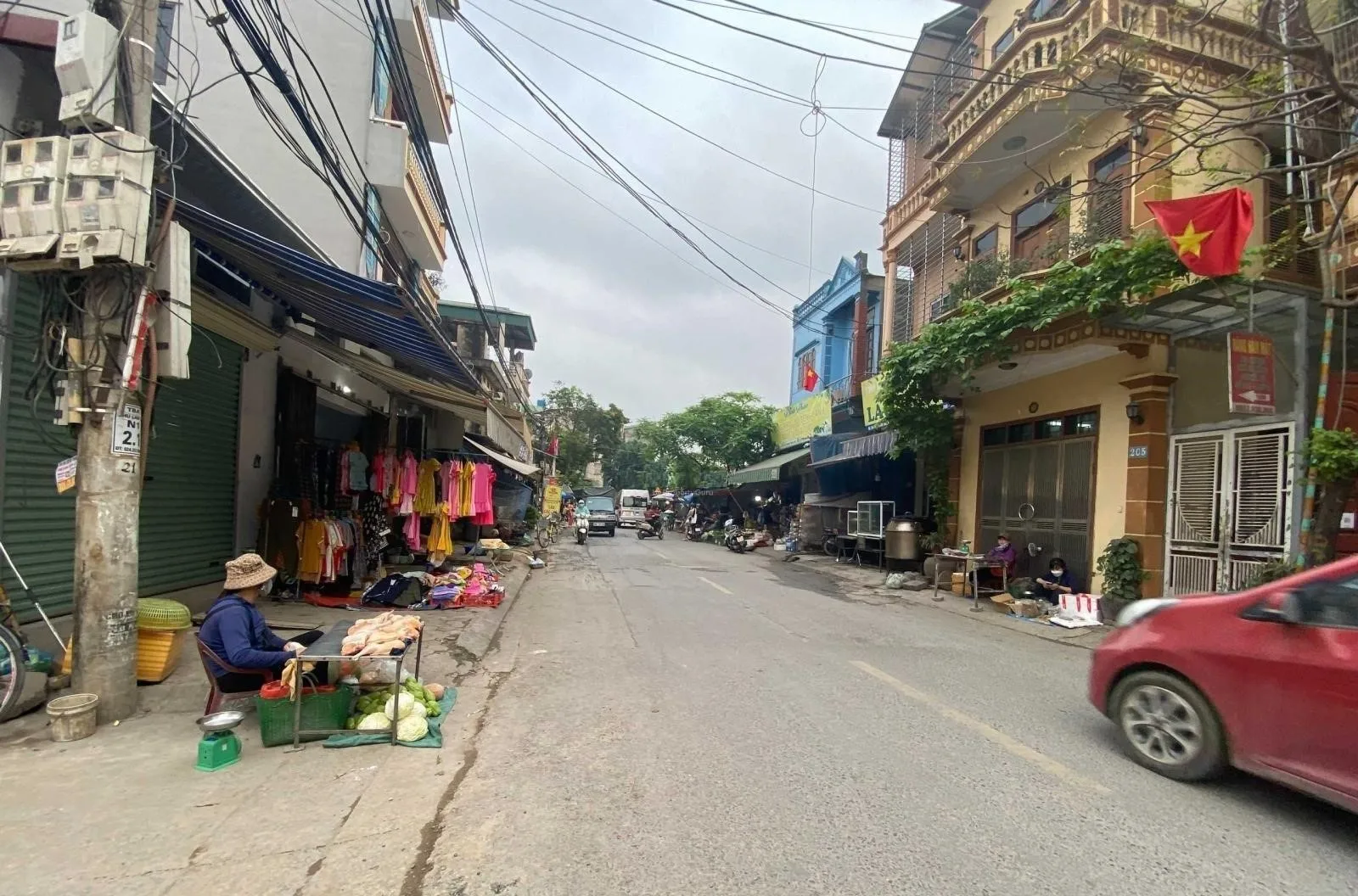 Giá bán nhà riêng, nguyên căn đường Nhân Trạch, quận Hà Đông hiện tại là bao nhiêu?