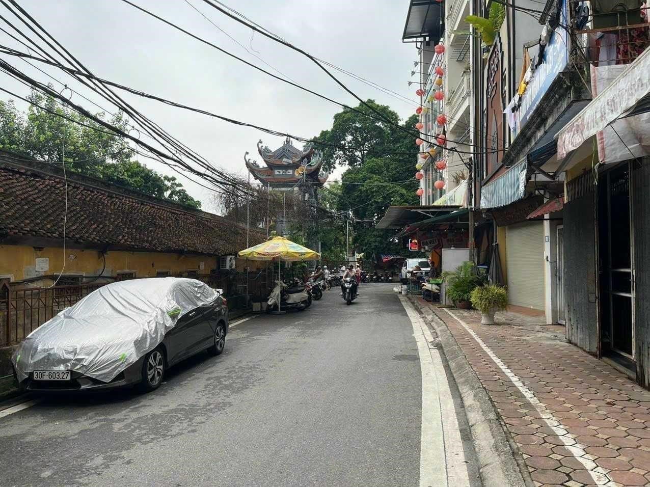 Nhà mặt phố tại phố Đặng Thai Mai, quận Tây Hồ giá bán bao nhiêu?