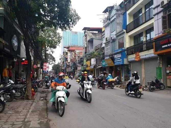 Giá bán nhà riêng, nguyên căn đường Trương Định, quận Hoàng Mai hiện tại là bao nhiêu?