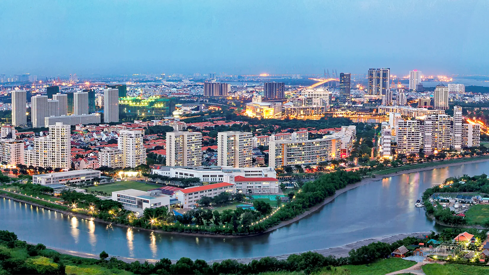 Giá bán đất thổ cư quận 7 mới nhất là bao nhiêu?