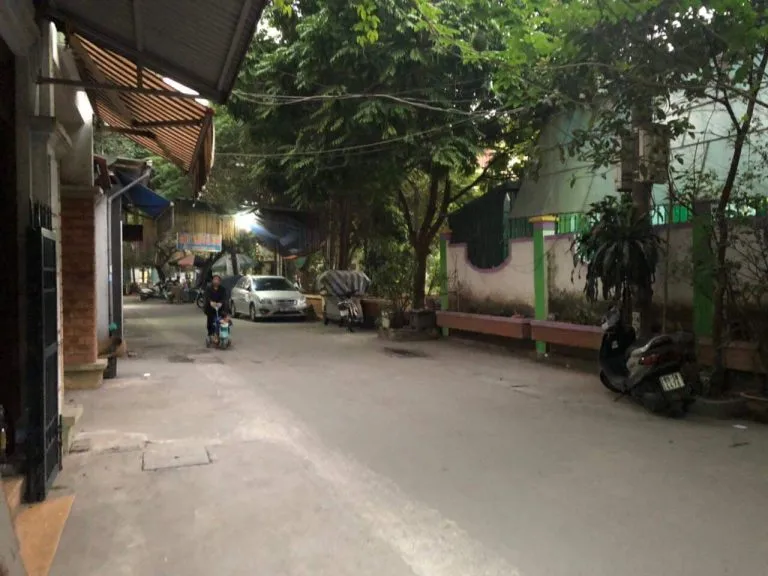 Cập nhật giá bán nhà ngõ ô tô tại phường Phú Diễn, quận Bắc Từ Liêm