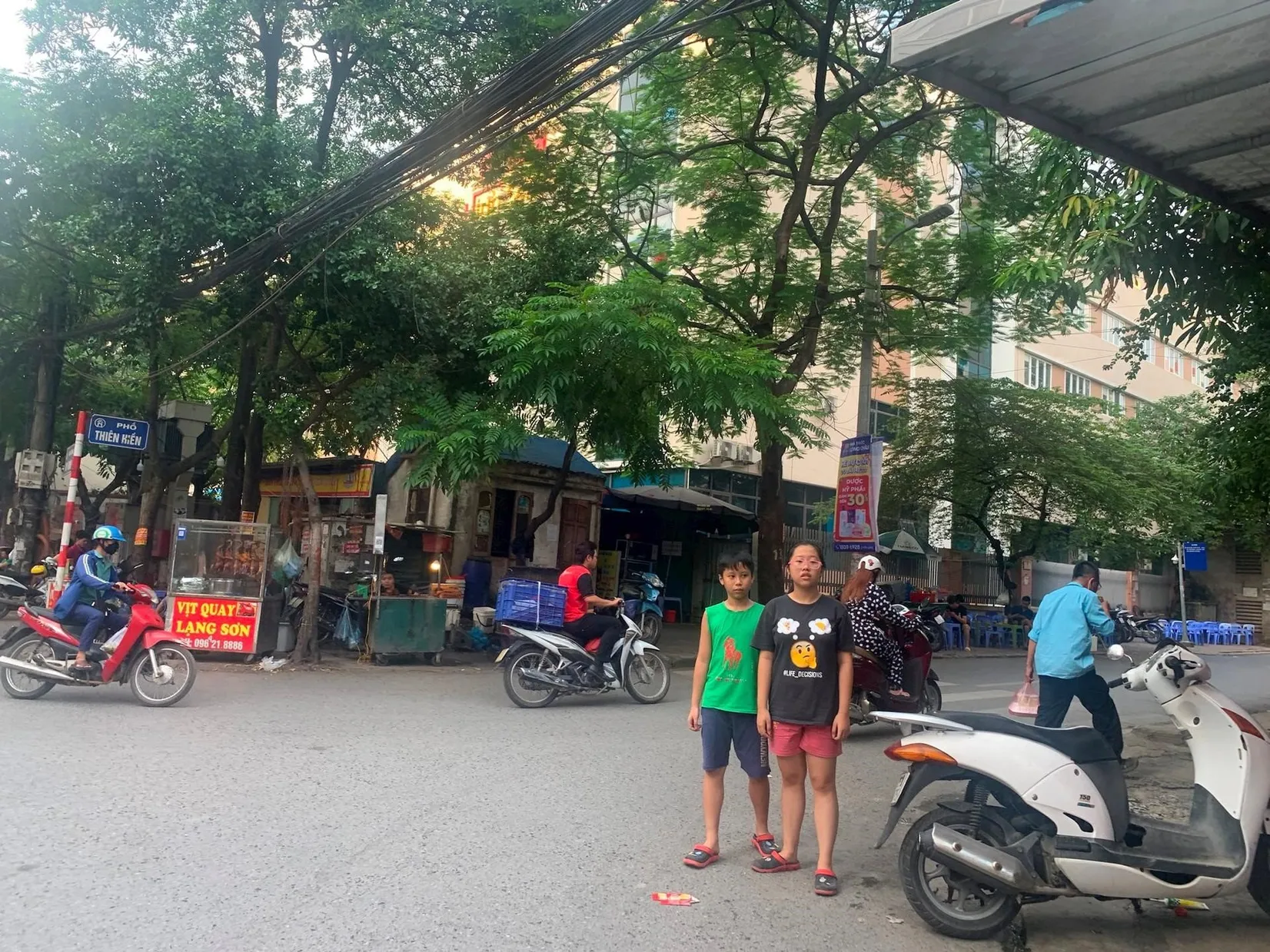 Giá bán nhà riêng, nguyên căn đường Thiên Hiền, quận Nam Từ Liêm hiện tại là bao nhiêu?