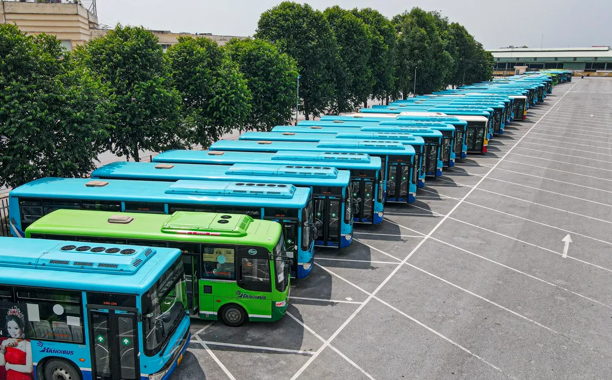 Có những tuyến xe bus nào đi qua chung cư The Artemis Tower?