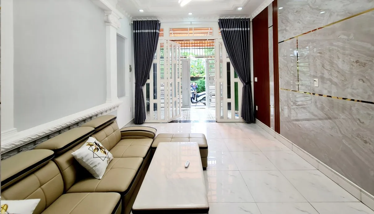 Giá bán nhà riêng, nguyên căn đường Linh Trung, Thành phố Thủ Đức hiện tại là bao nhiêu?