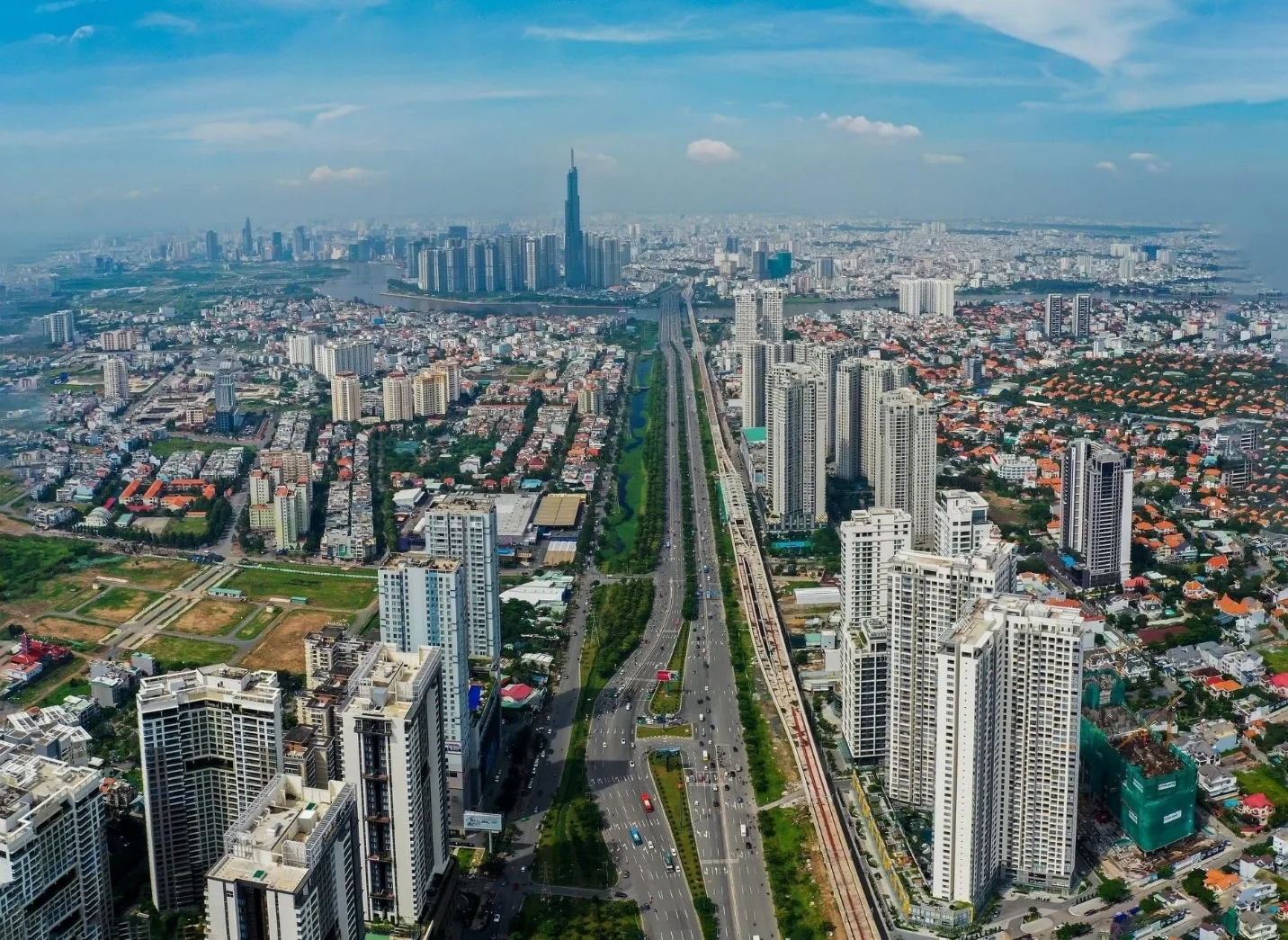Giá bán nhà riêng, nguyên căn đường Hoàng Diệu 2, Thành phố Thủ Đức hiện tại là bao nhiêu?