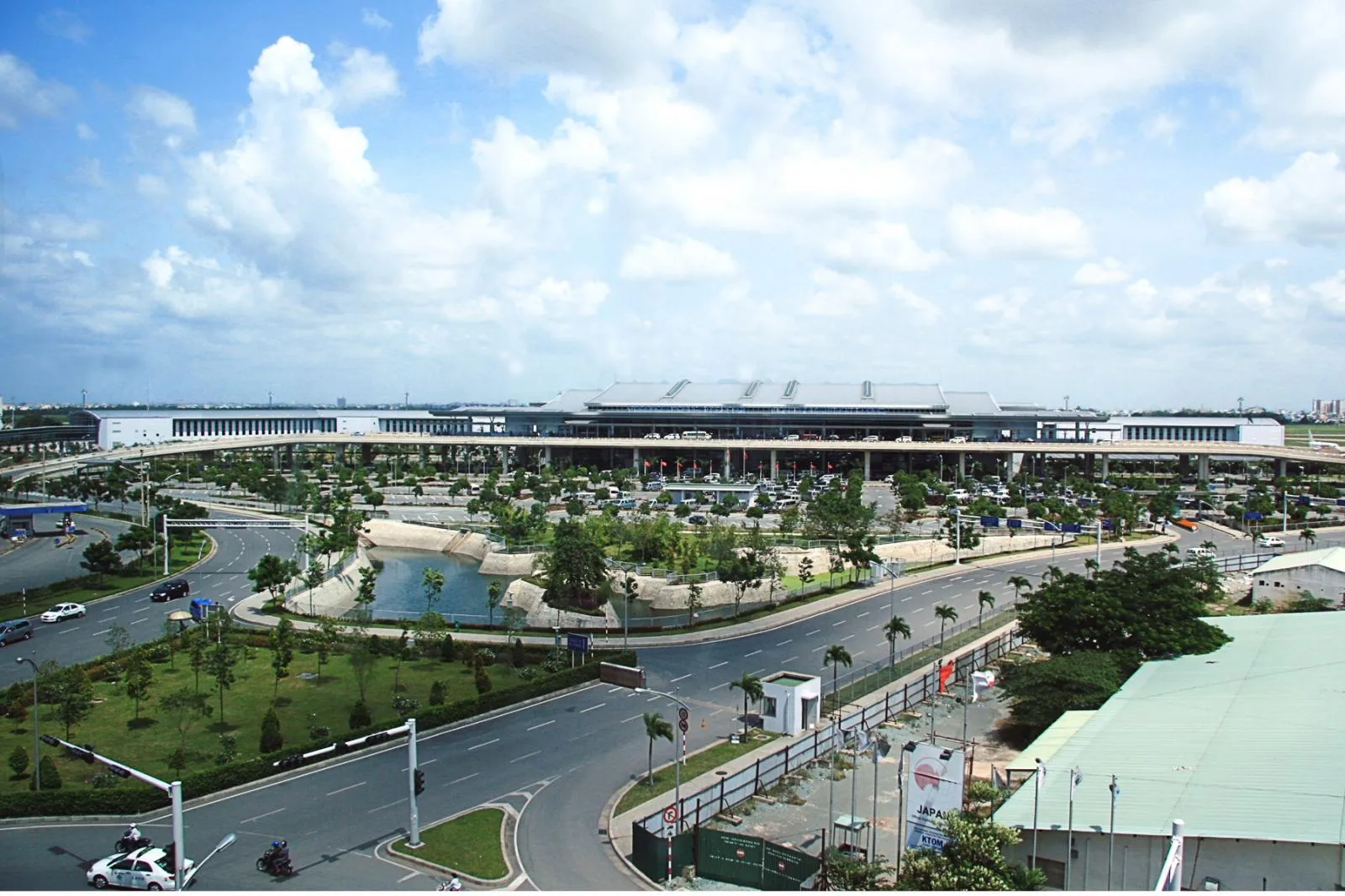 Nhà mặt phố đường Trương Hoàng Thanh, Quận Tân Bình hiện có giá bao nhiêu?