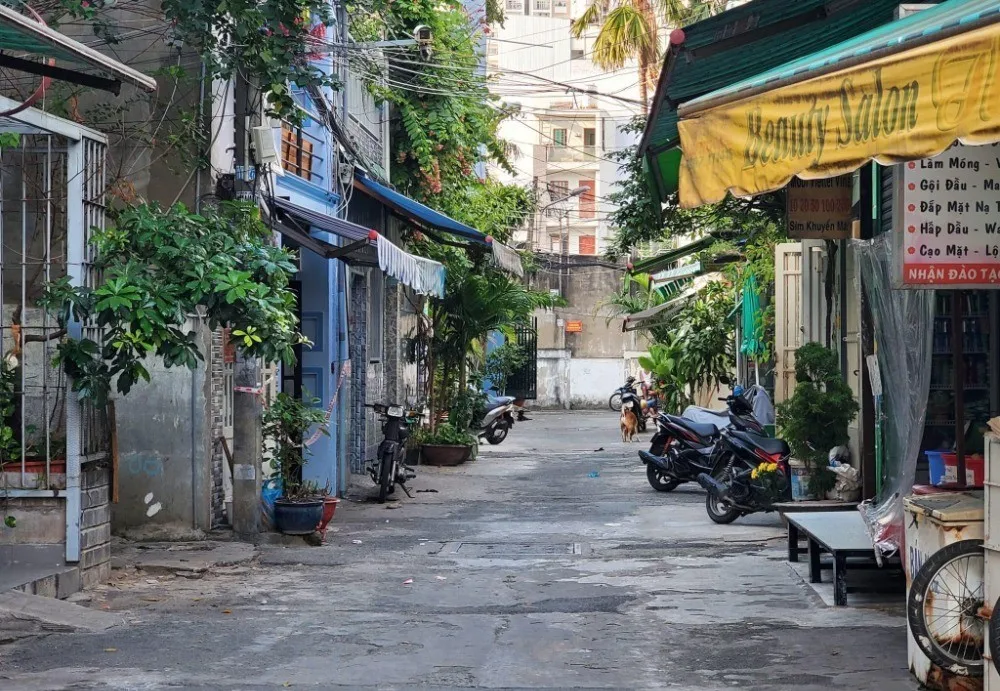 Giá bán nhà riêng, nguyên căn đường Đất Thánh, Quận Tân Bình hiện tại là bao nhiêu?