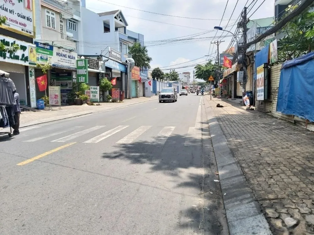 Giá bán nhà riêng, nguyên căn đường 11, Thành phố Thủ Đức hiện tại là bao nhiêu?