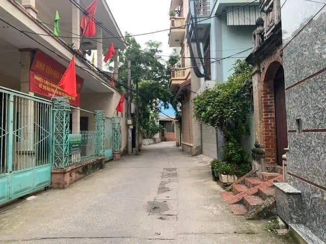 Sức hút của nhà riêng trong ngõ Hà Nội: Giá tăng cao, giao dịch sôi động