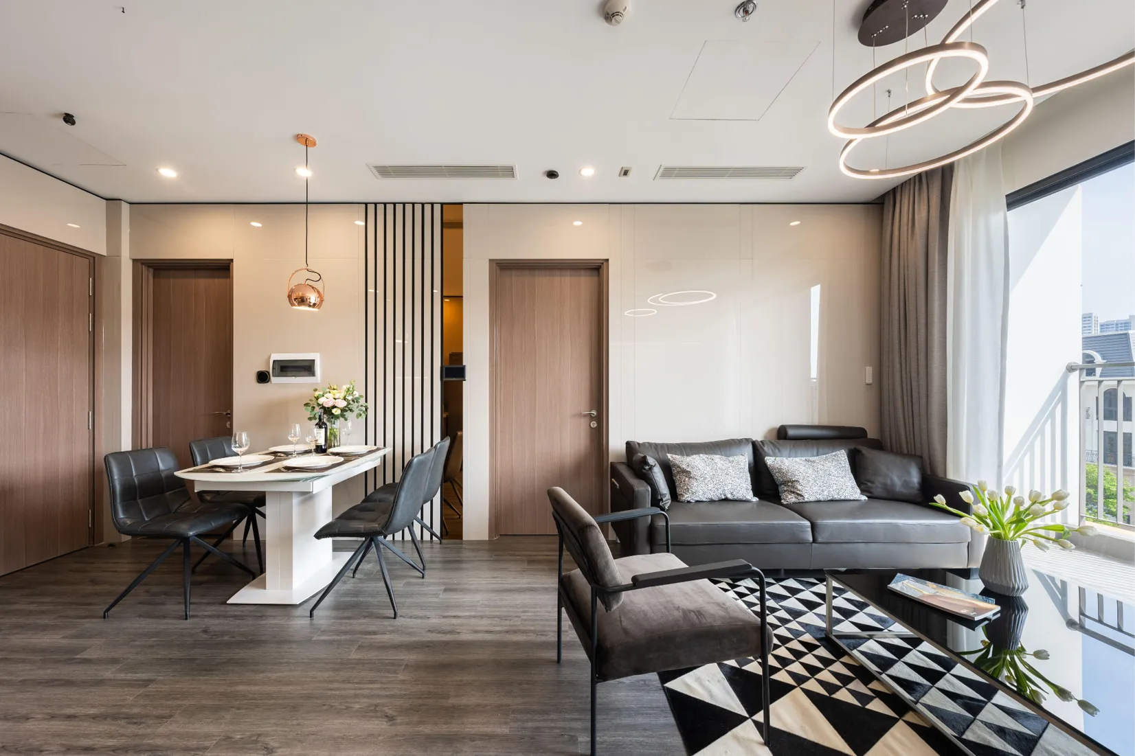 Tận hưởng dịch vụ 5 sao chuẩn quốc tế khi thuê để ở tại chung cư Masteri Waterfront