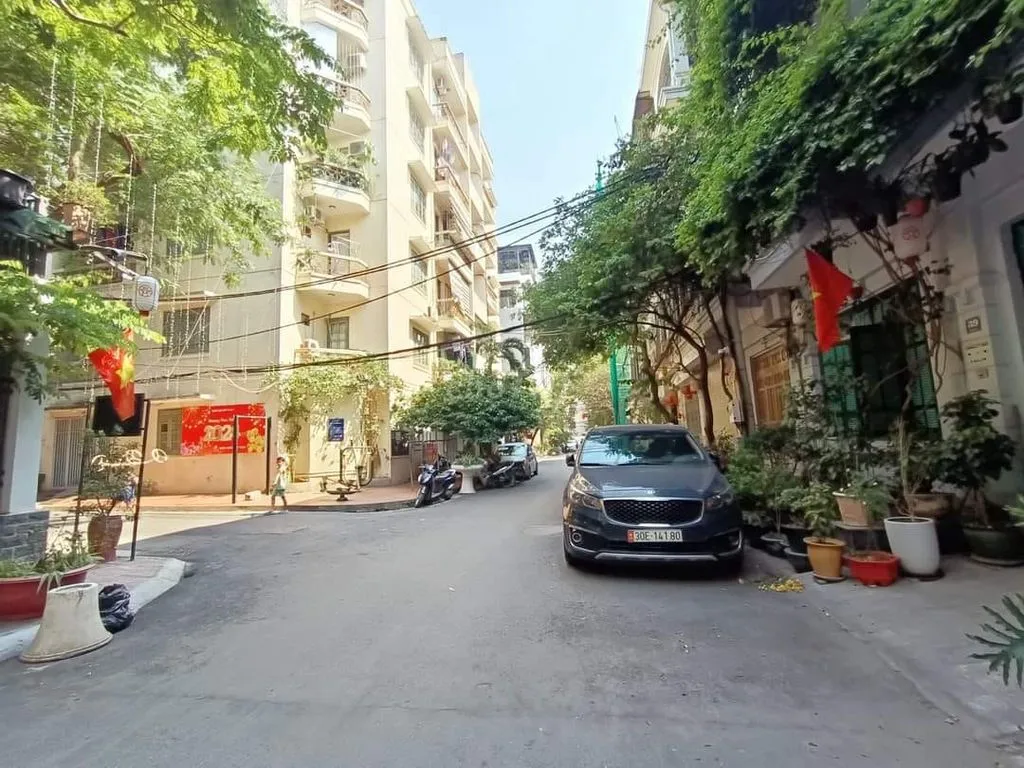Nhà mặt ngõ 6 tầng cách đường Kim Ngưu quận Hai Bà Trưng giá bao nhiêu?