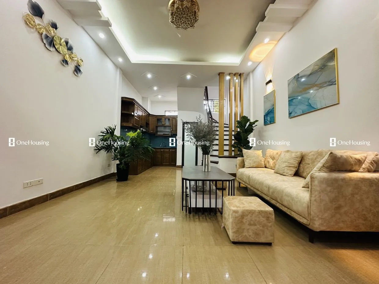 Nhà mặt ngõ 5 tầng cách đường Đại La quận Hai Bà Trưng giá bao nhiêu?