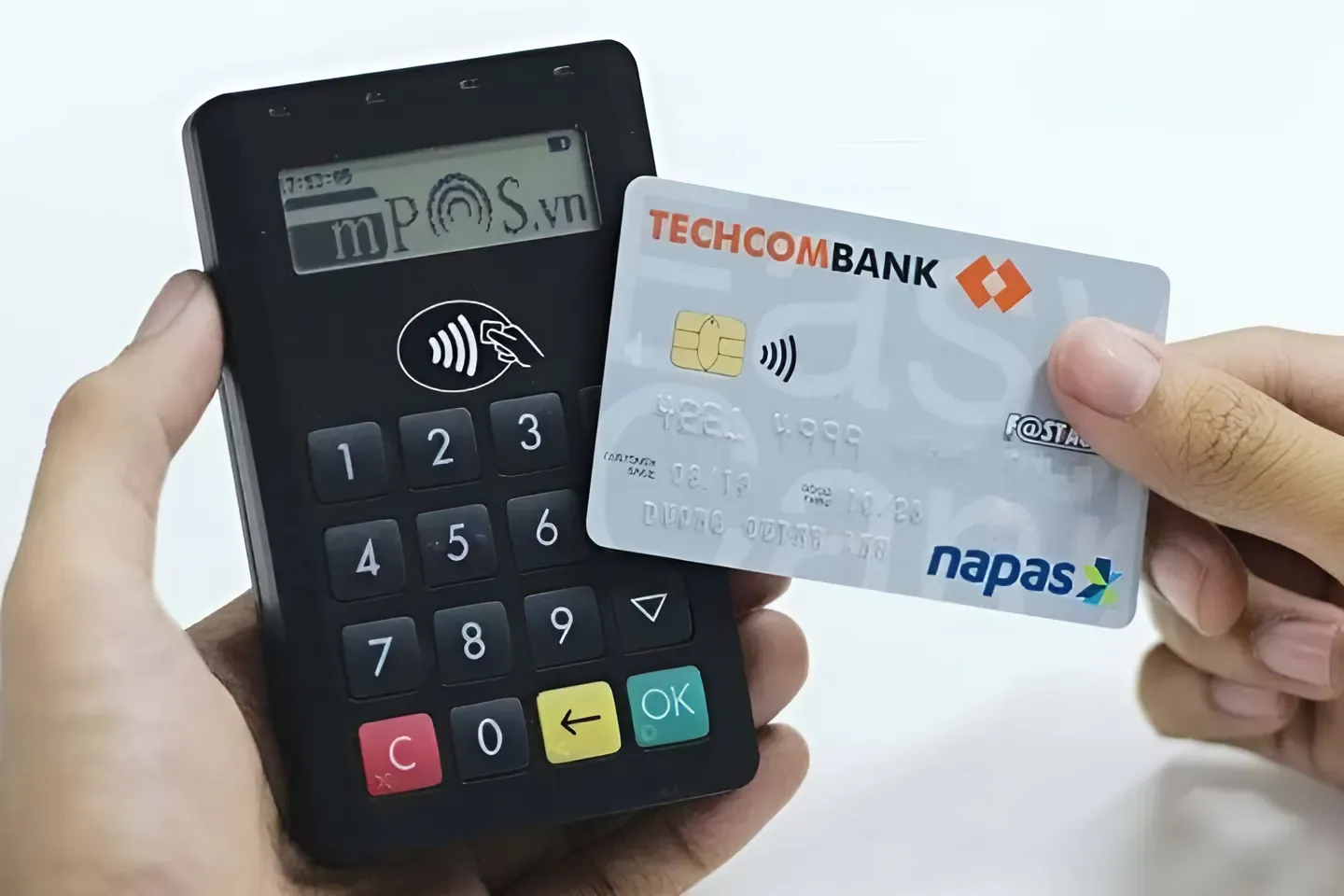 Nên tận dụng thời gian miễn lãi suất thẻ tín dụng Techcombank như thế nào để đảm bảo khả năng thanh toán đúng hạn?