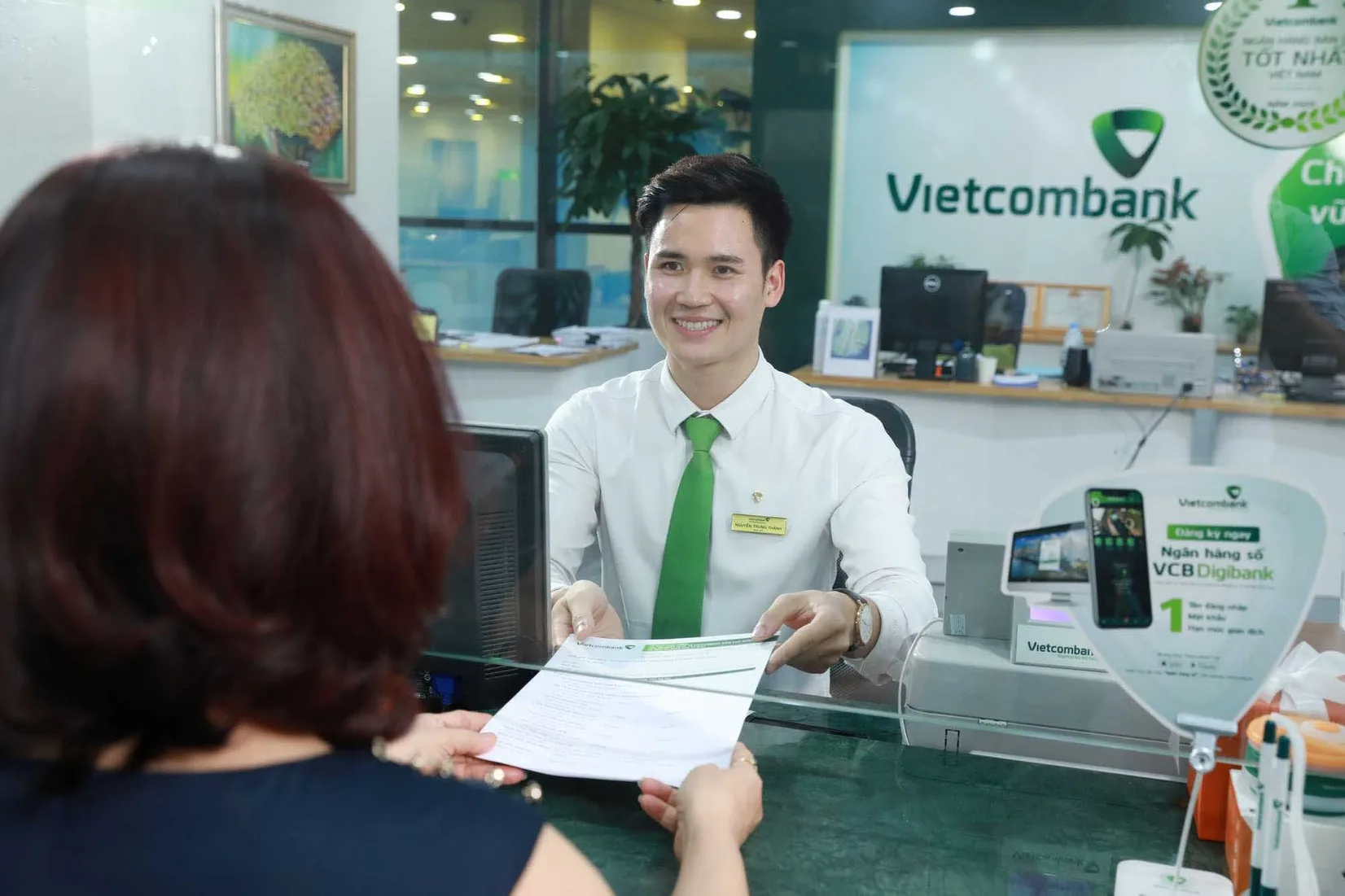 Vay ngân hàng Vietcombank 1,2 tỷ để mua căn 2PN toà TK1 Vinhomes Smart City thì số tiền phải trả hàng tháng là bao nhiêu?