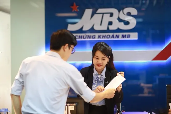 Khi giao dịch chứng khoán phái sinh tại MBS cần lưu ý những gì?