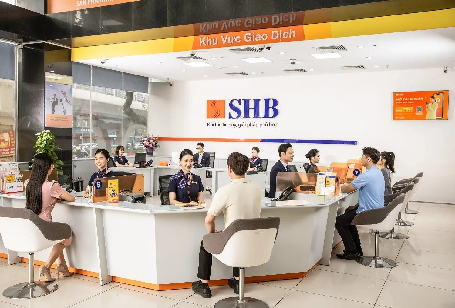 Lãi suất tiết kiệm online qua e-banking SHB là bao nhiêu?