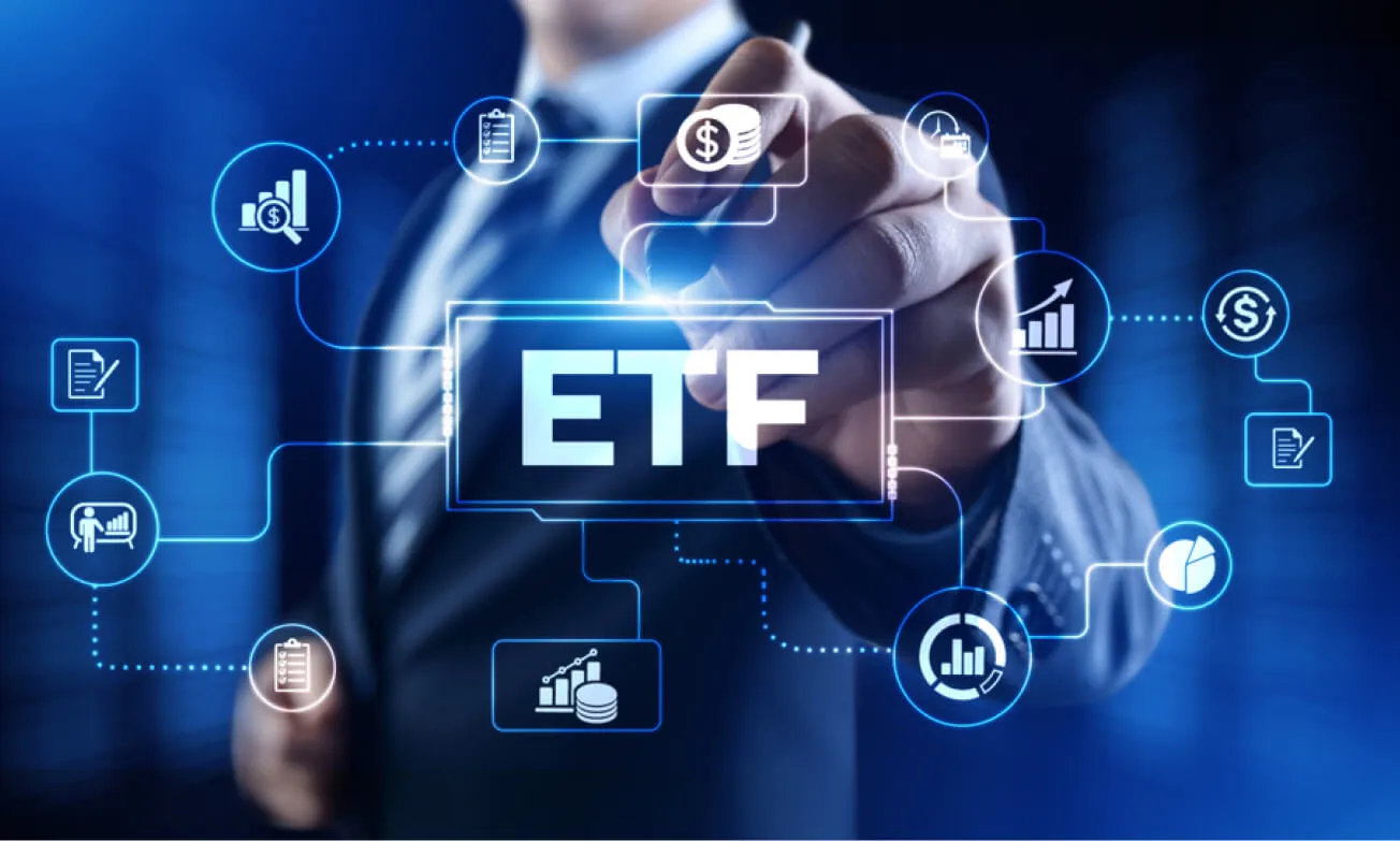 Nên đầu tư vào quỹ ETF hay quỹ mở?