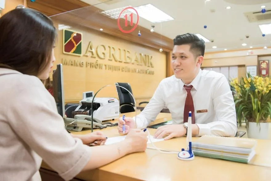 Agribank có cung cấp dịch vụ tư vấn đầu tư vàng qua e-banking không?