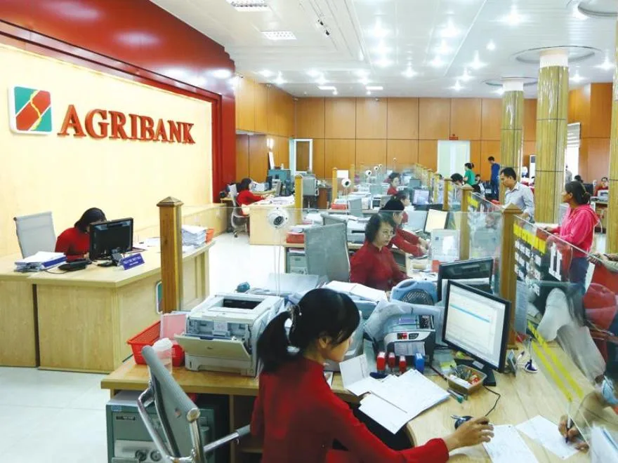 Dịch vụ cho vay đầu tư lâm, thủy sản có được đăng ký qua e-banking Agribank không?