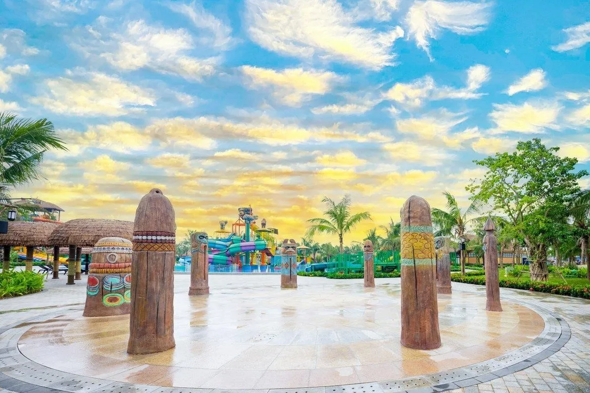 Những hoạt động và địa điểm vui chơi tại Paradise Bay nào mà khách thuê homestay Ocean Park 3 nhất định phải thử?