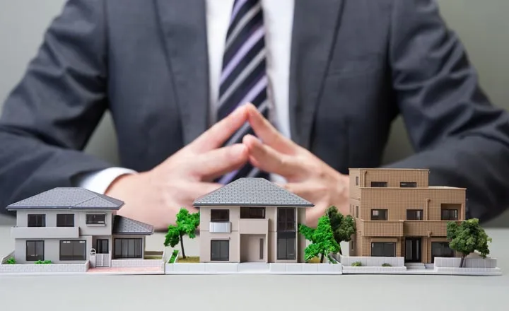Tại sao việc định giá nhà đất online lại đóng vai trò quan trọng trong việc làm lành mạnh hóa thị trường bất động sản?