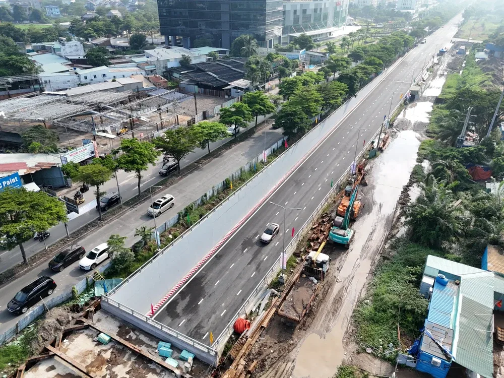 "Bắt đáy" bất động sản miền Nam: Nhà đầu tư phía Bắc có đang đi trước một bước?